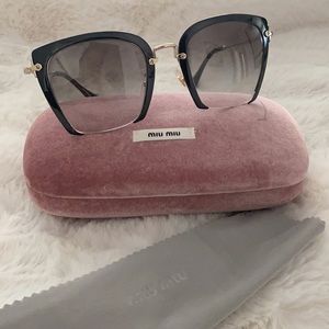 Miu miu noir sunglasses